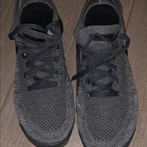 Men’s gray and navy VaporMax